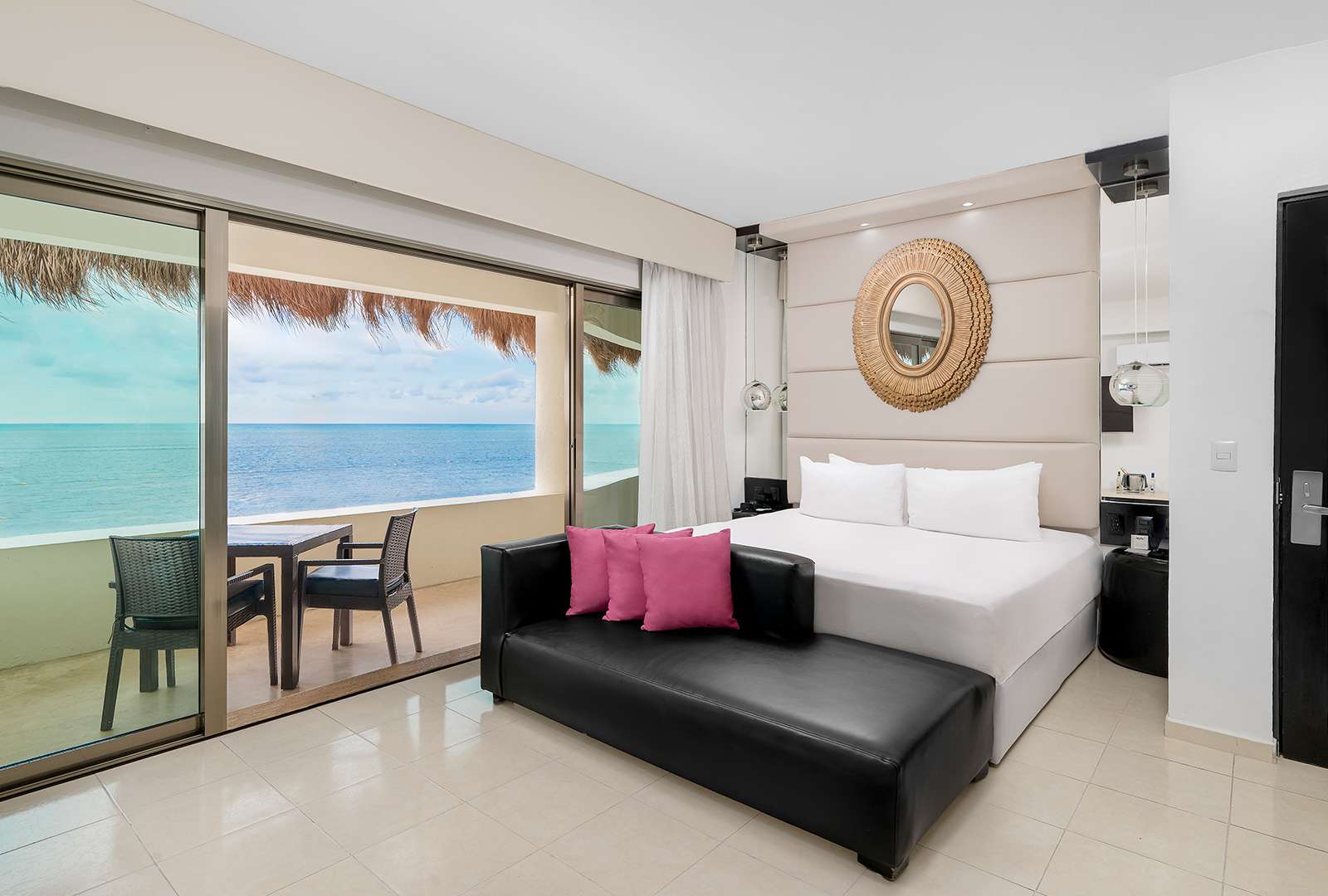 OCEANFRONT PASSION SUITES